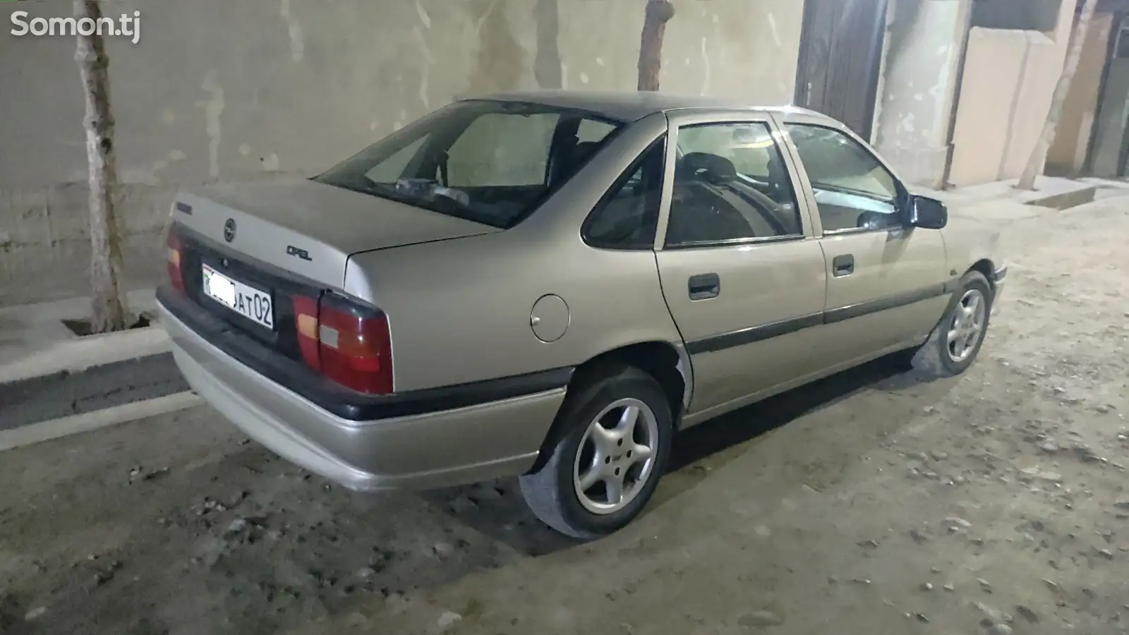 Opel Vectra A, 1993-2