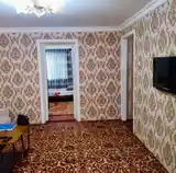 2-комн. квартира, 2 этаж, 40м², Универмаг-2