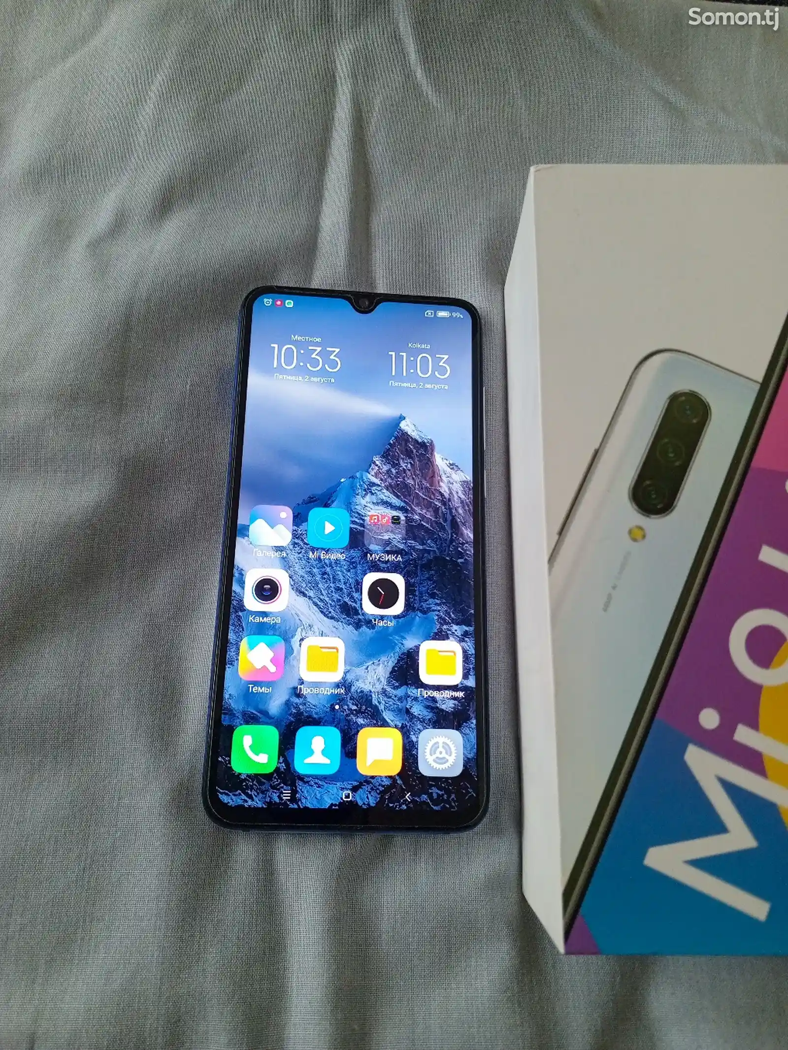 Xiaomi Mi 9 Lite 128/6Gb-3