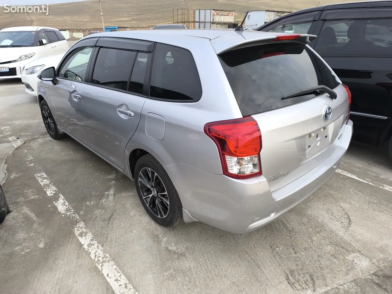 Toyota Fielder, 2014-5