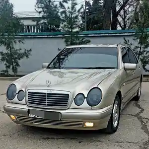 Mercedes-Benz E class, 1999