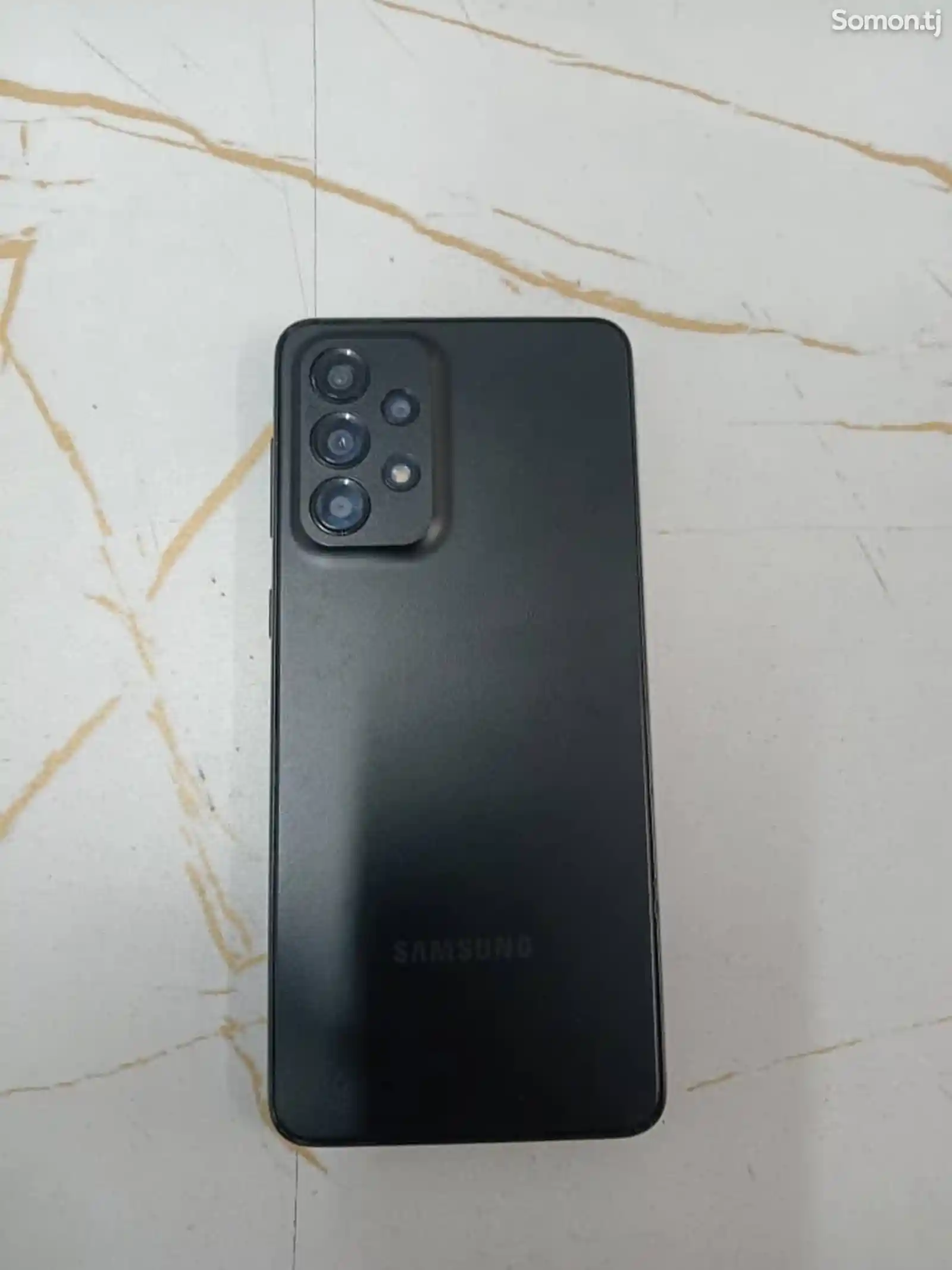 Samsung Galaxy A33-1