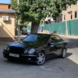 Mercedes-Benz E class, 2005