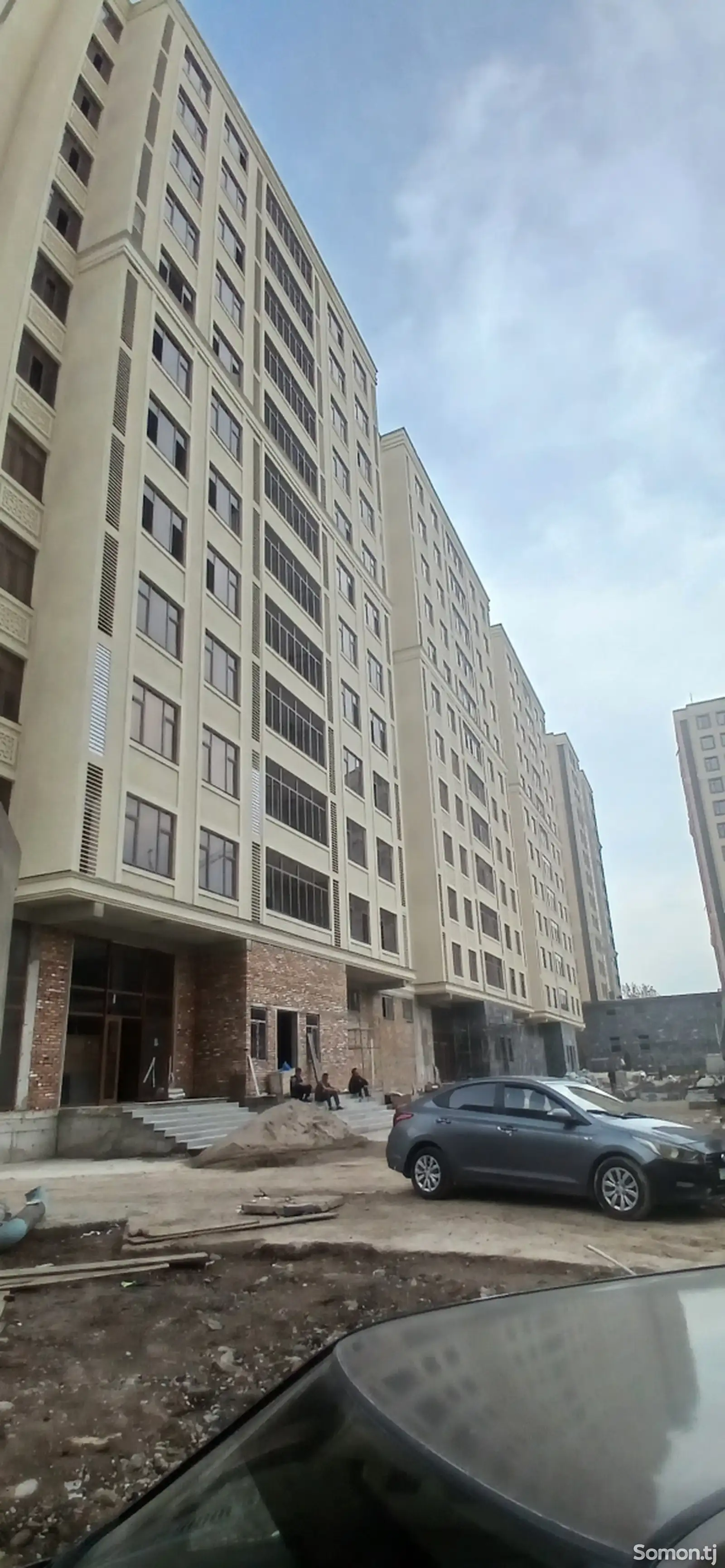 3-комн. квартира, 5 этаж, 135 м², Сомони-1