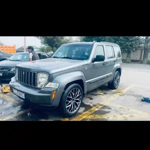 Jeep Liberty, 2012