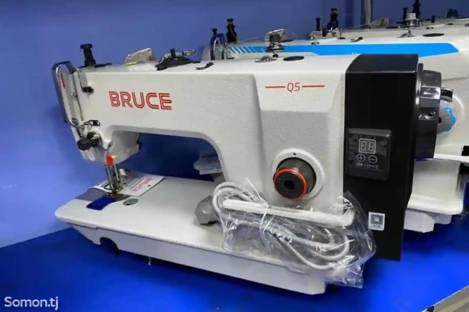Швейная машина Bruce-3