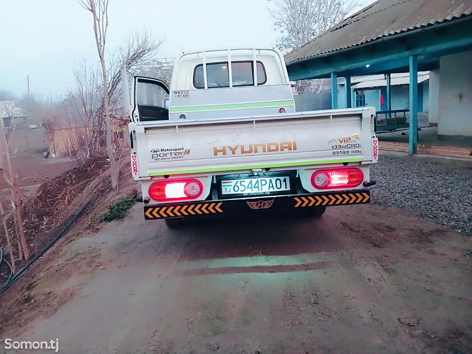 Бортовой автомобиль Hyundai Porter, 2016-1