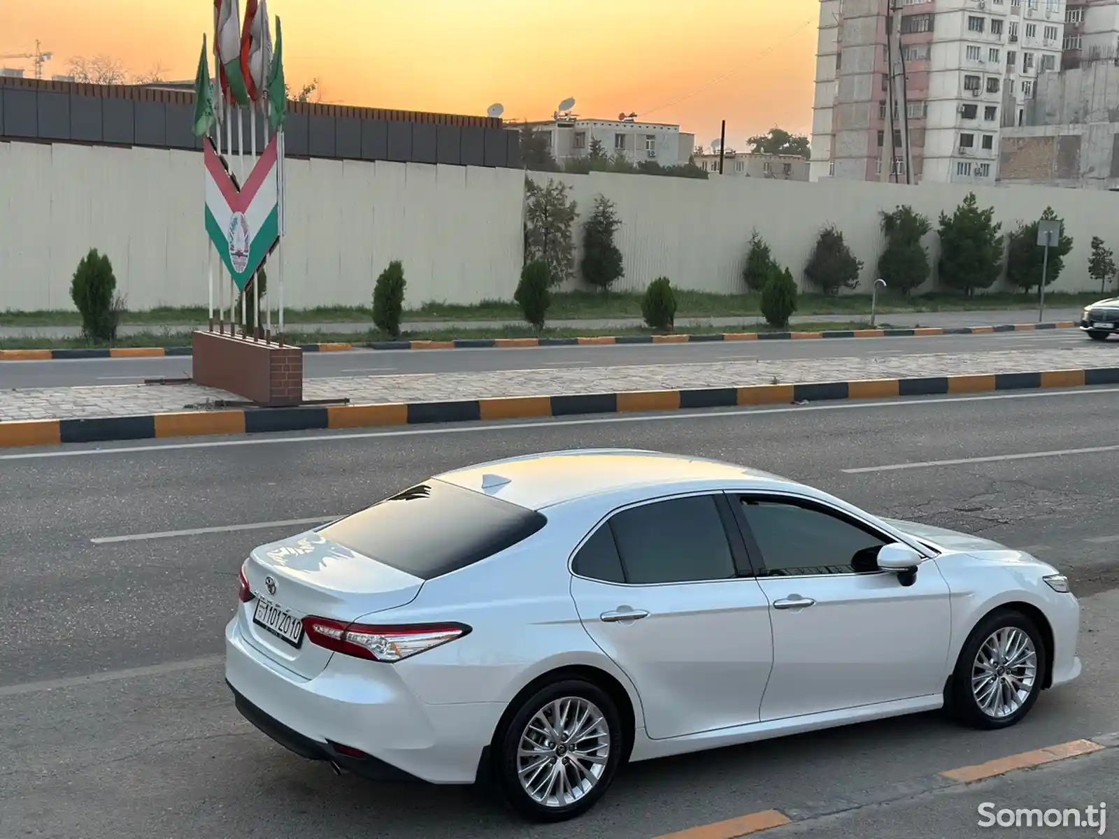 Toyota Camry, 2020-4