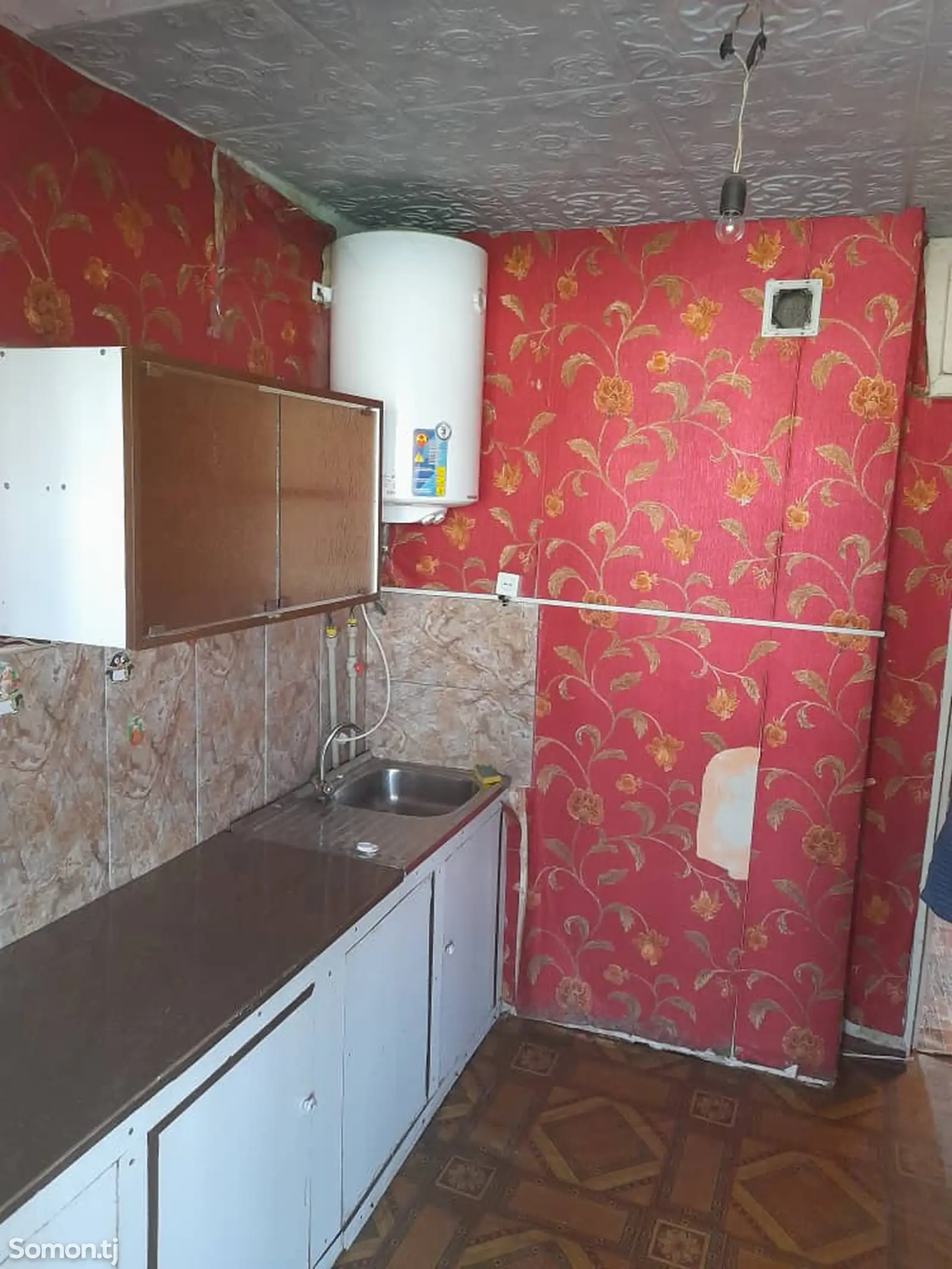 2-комн. квартира, 1 этаж, 56м², Кривой дом-5