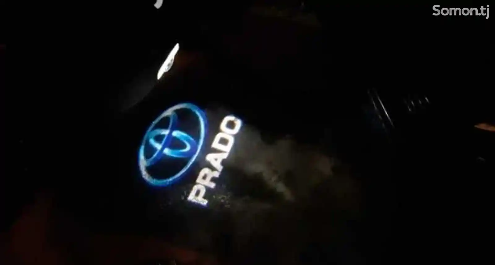 Логотип под передних дверей от Prado-2