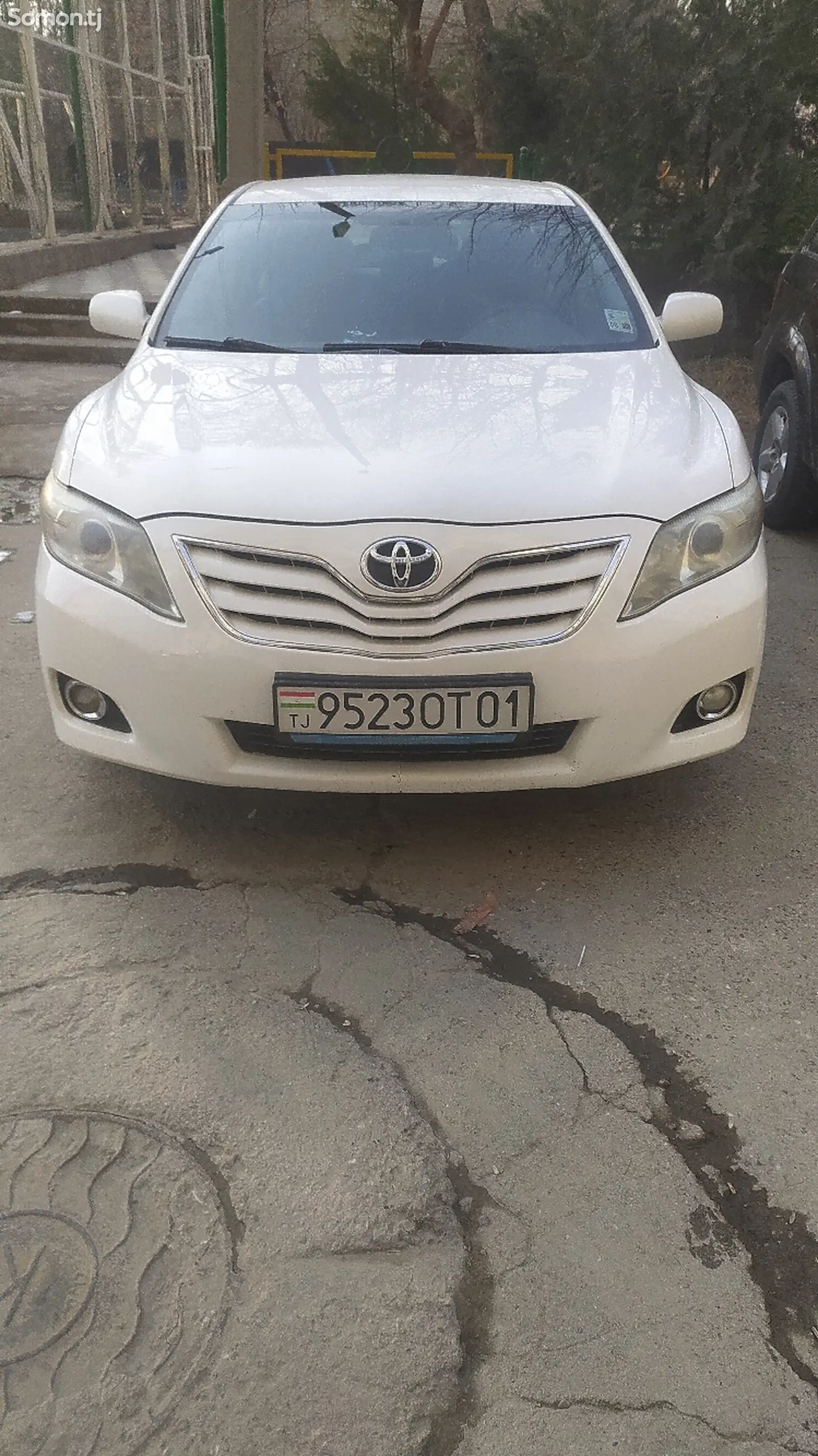 Toyota Camry, 2011-1