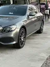 Mercedes-Benz E class, 2017-3