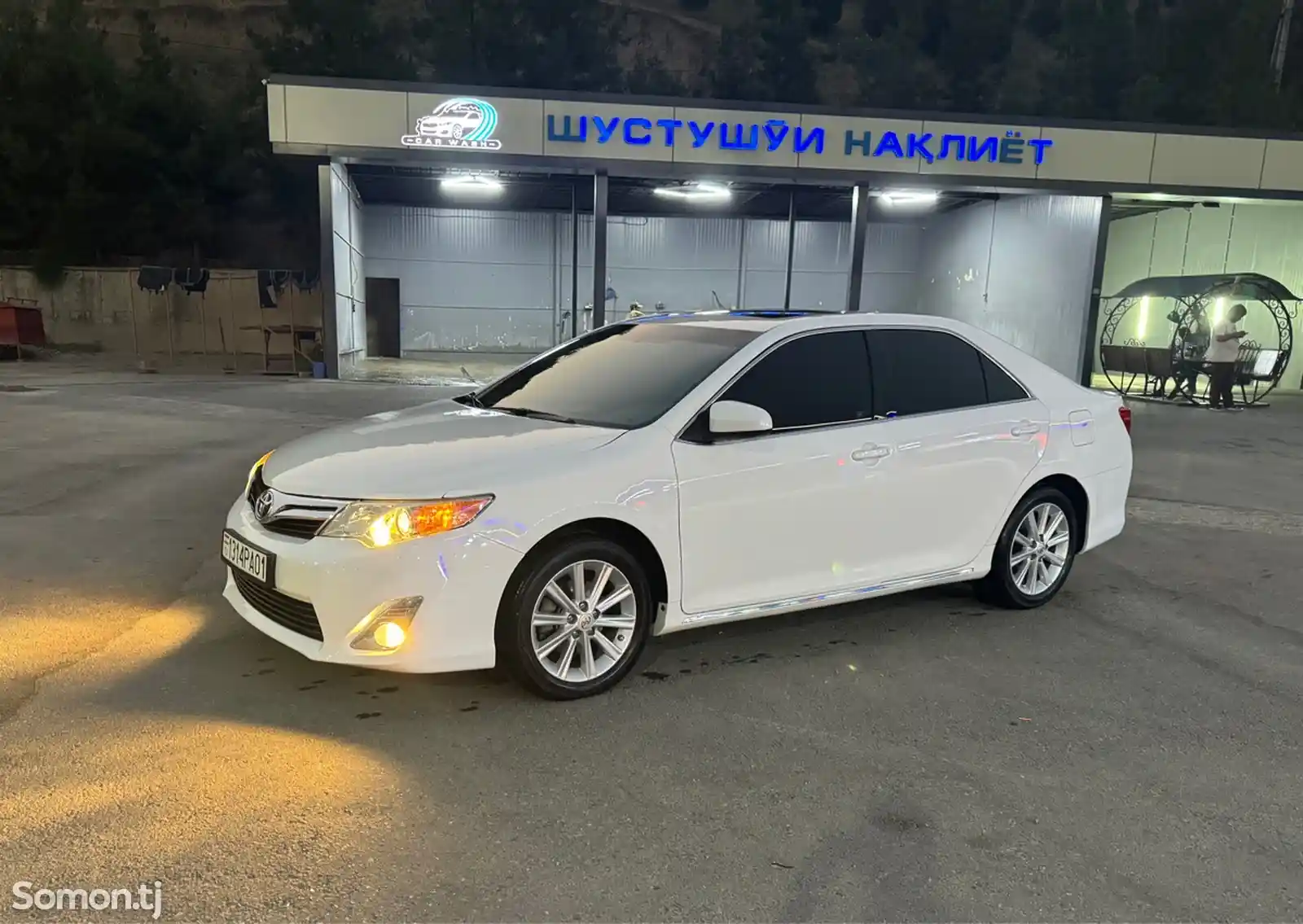 Toyota Camry, 2012-5