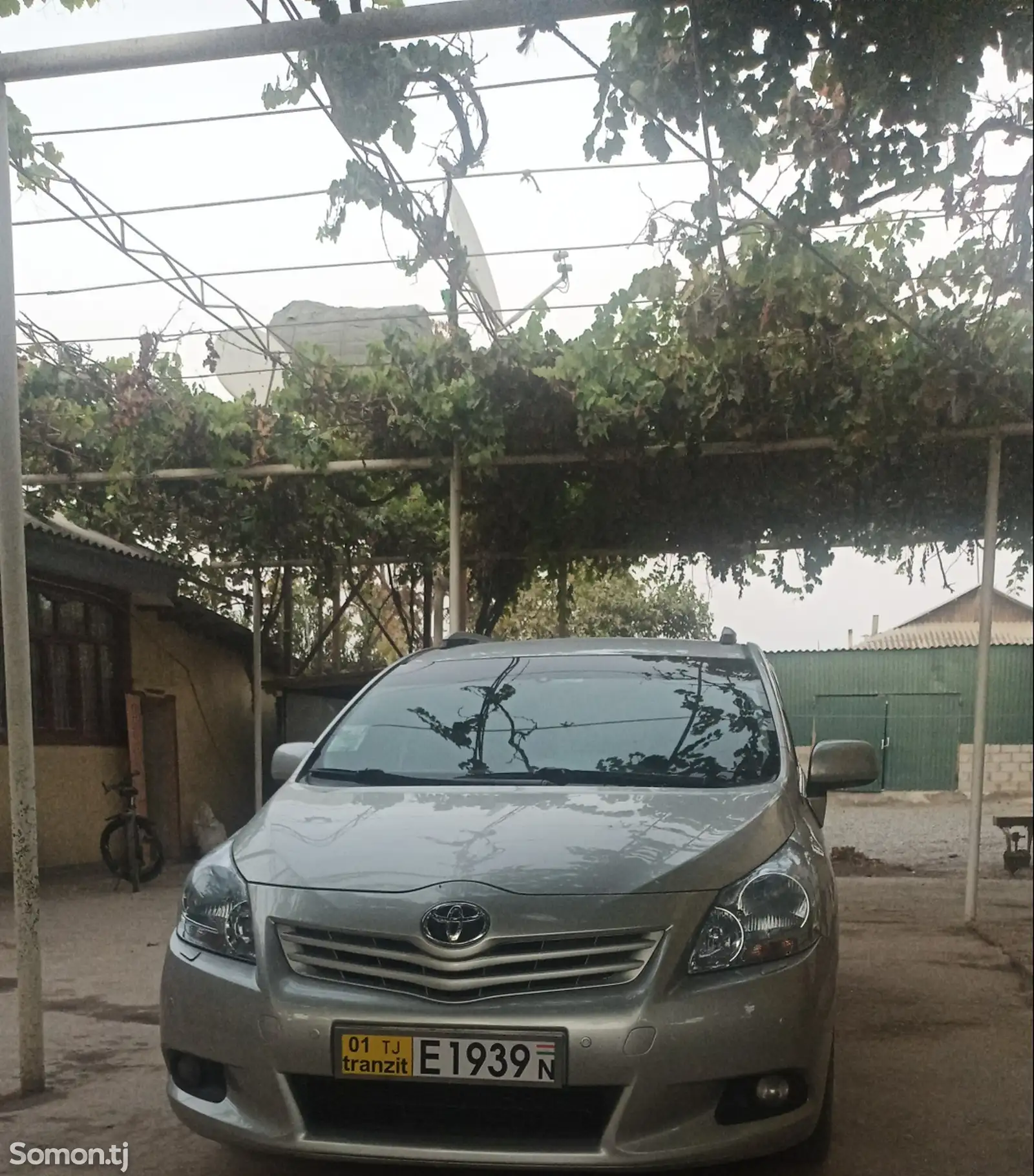 Toyota Corolla Verso, 2011