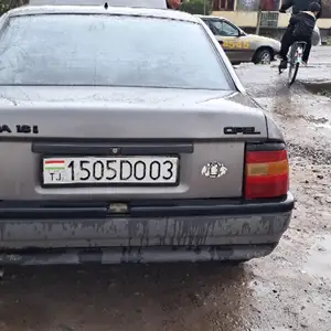 Opel Vectra A, 1992