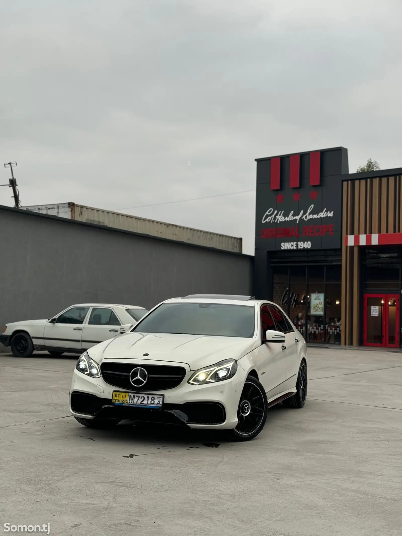 Mercedes-Benz E class, 2010-1