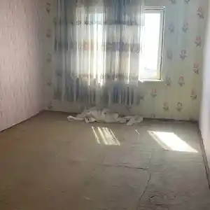 3-комн. квартира, 9 этаж, 70 м², 13 мкр