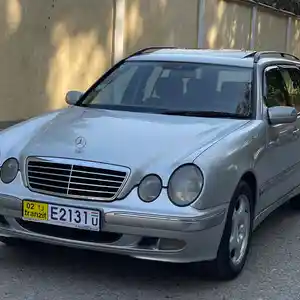 Mercedes-Benz E class, 2001