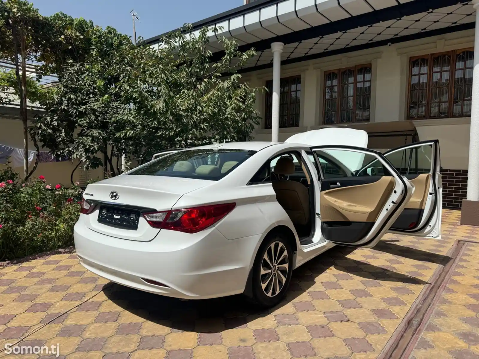 Hyundai Sonata, 2013-9