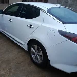 Kia Optima, 2015