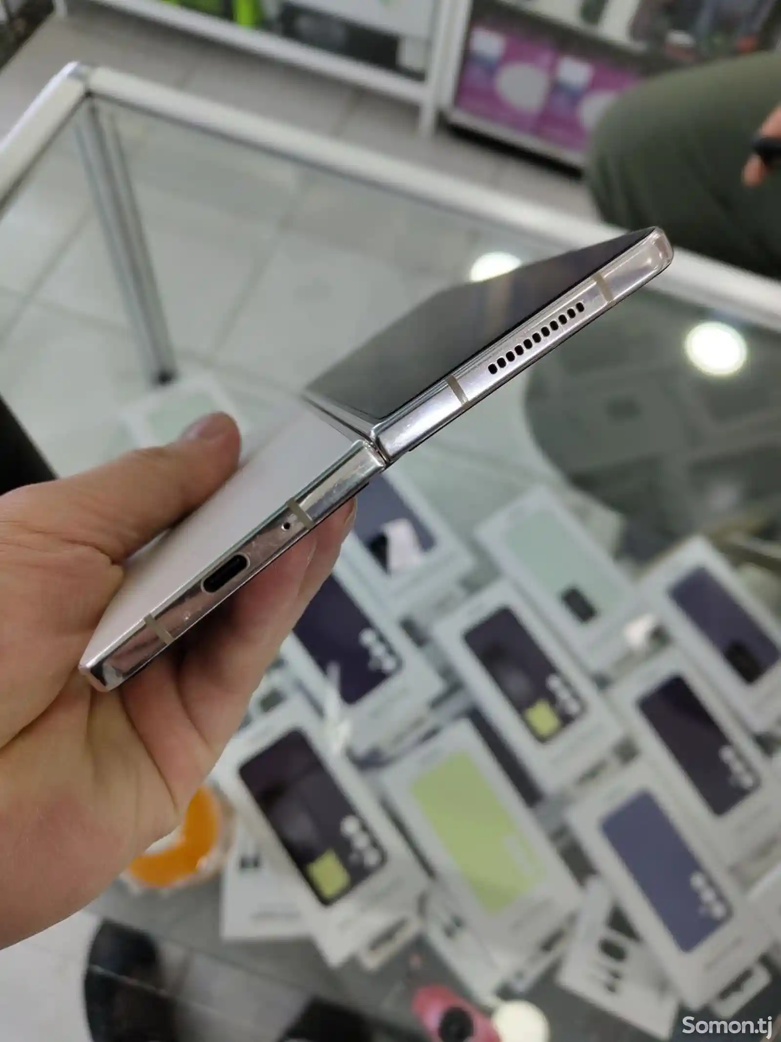 Samsung Galaxy Z Fold 4 12/512Gb-4