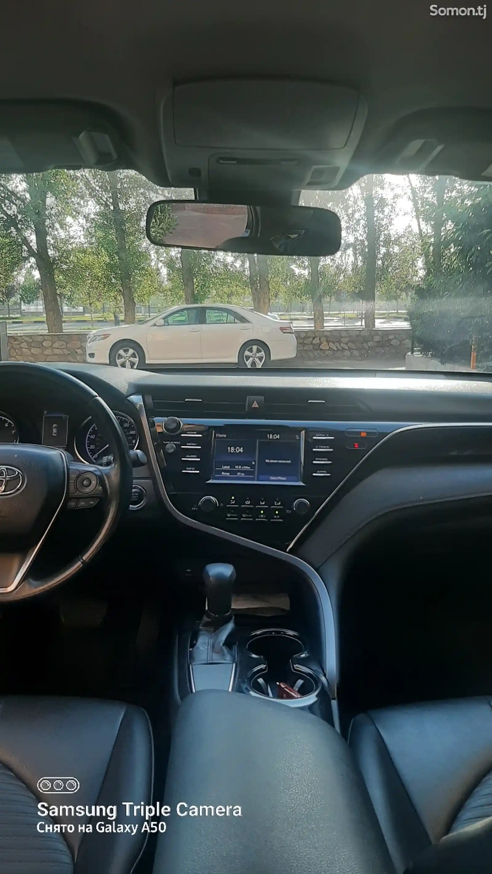Toyota Camry, 2018-5