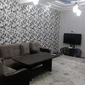 2-комн. квартира, 4 этаж, 60м², 19мки