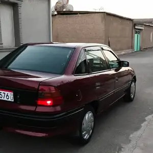 Opel Astra F, 1992