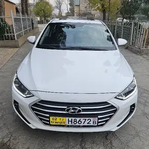 Hyundai Avante, 2015