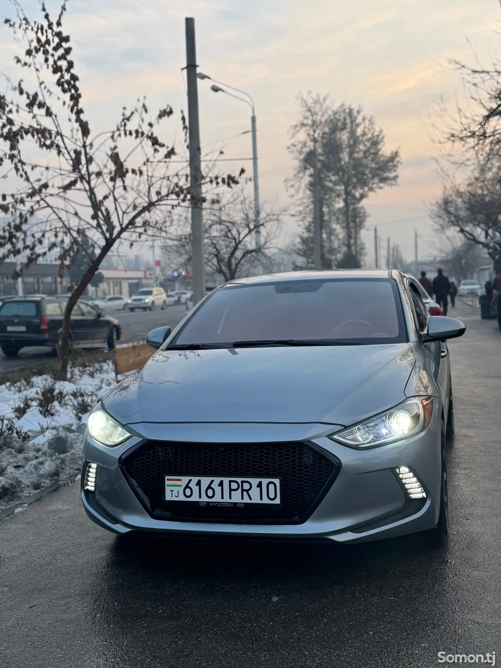 Hyundai Elantra, 2018-1