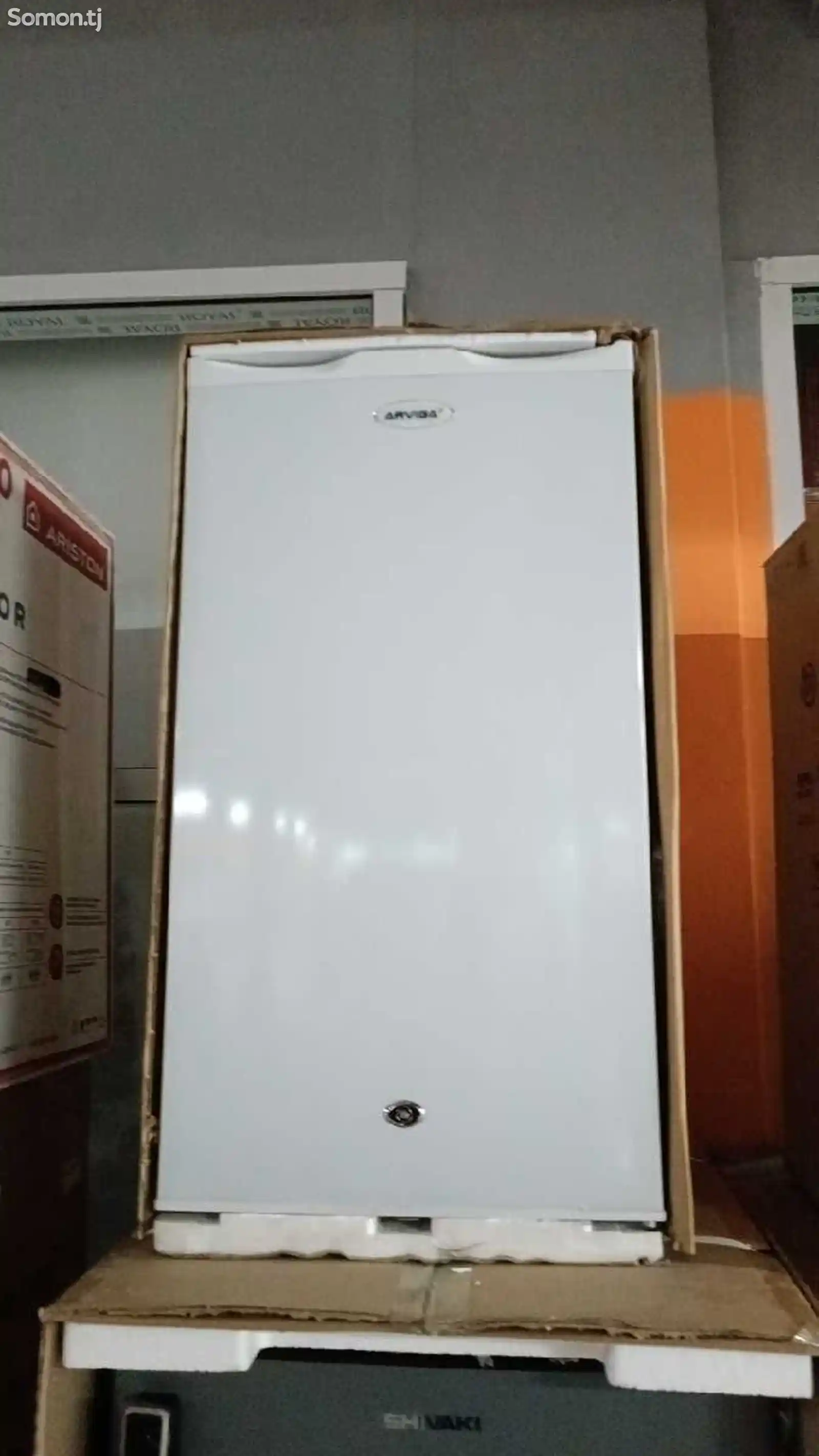 Холодильник Arviga 125W-1