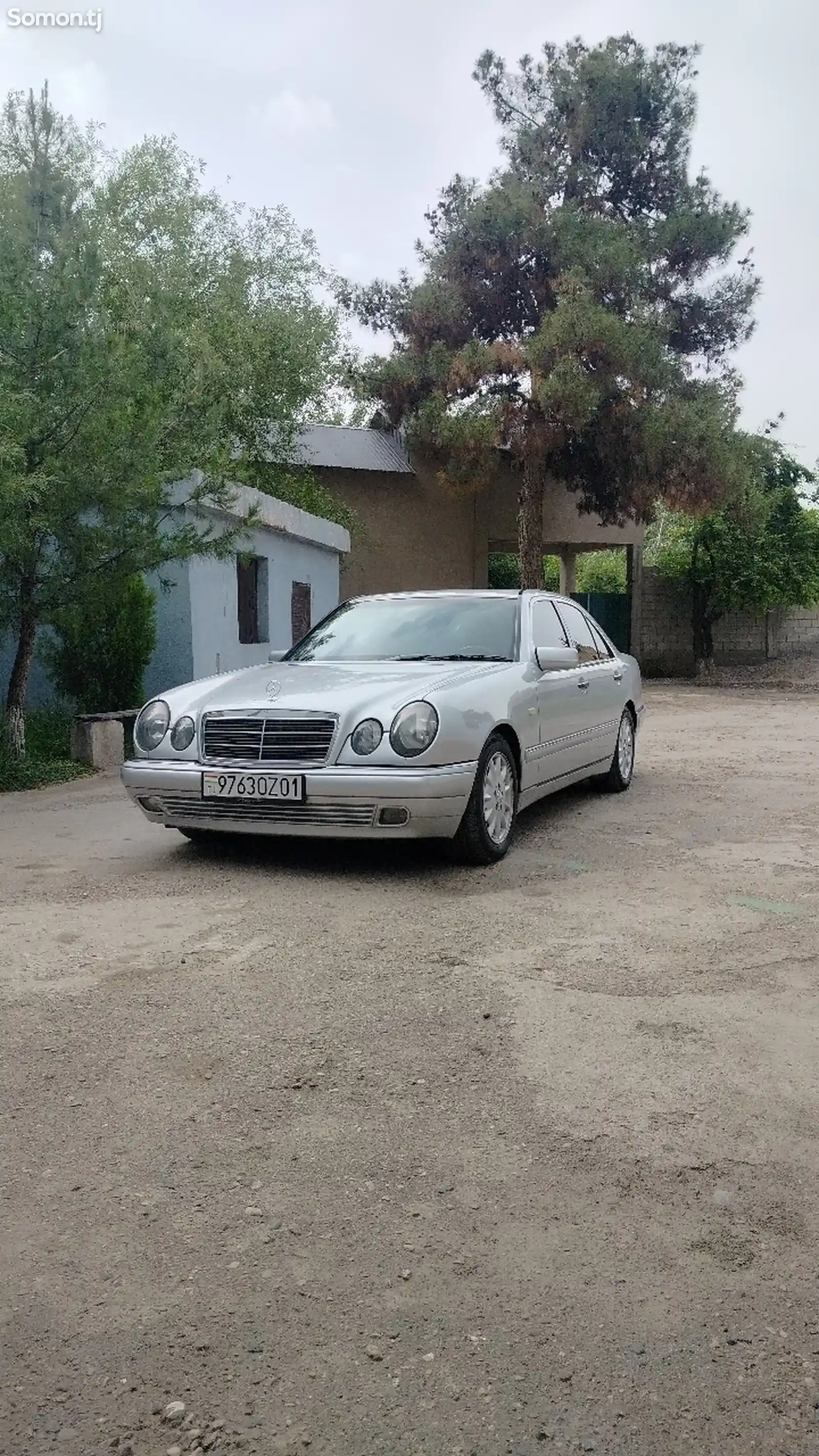 Mercedes-Benz E class, 1997-4