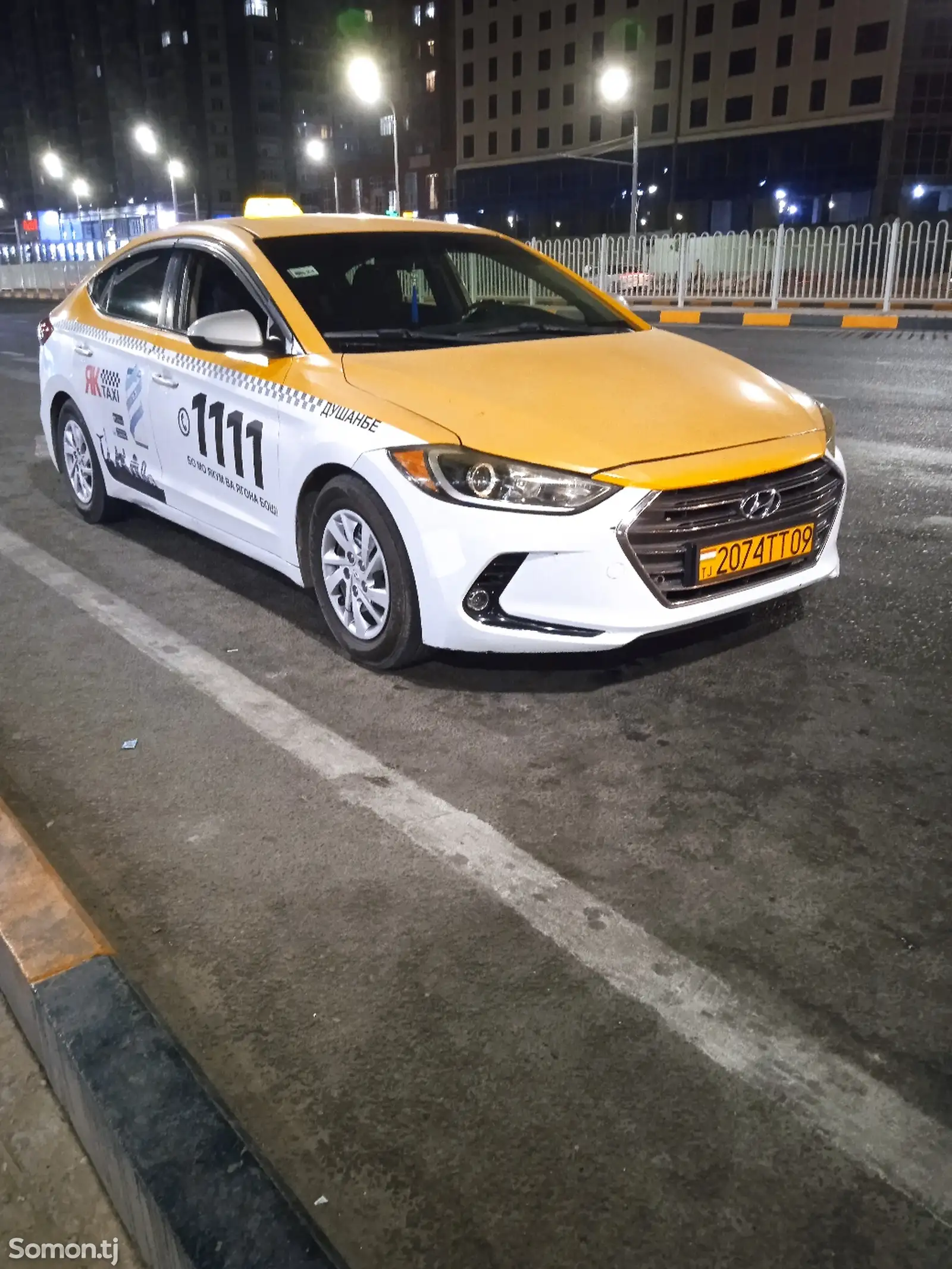 Hyundai Elantra, 2017-1