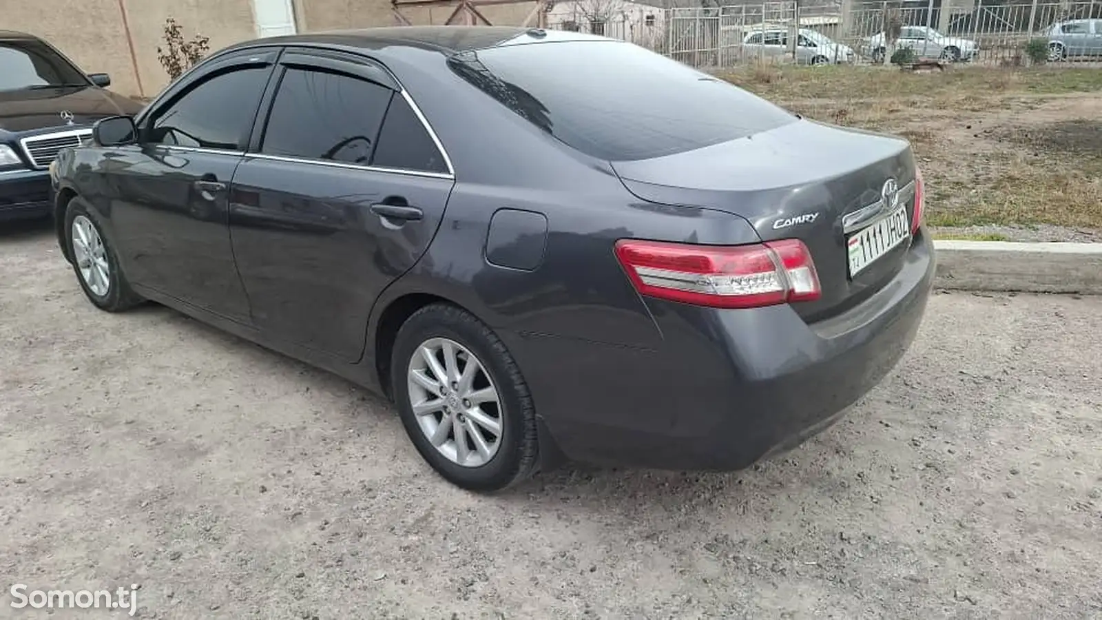 Toyota Camry, 2010-1