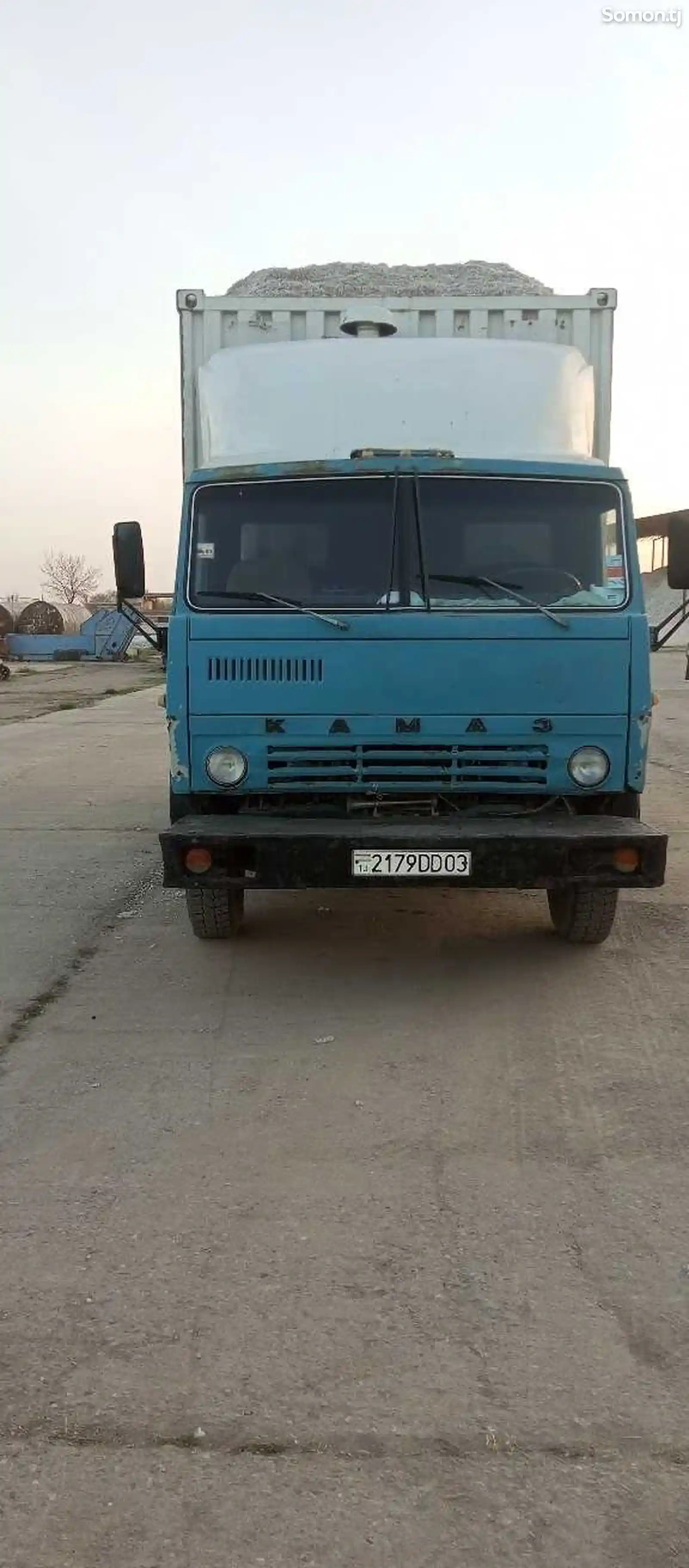 Бортовой грузовик Камаз-6