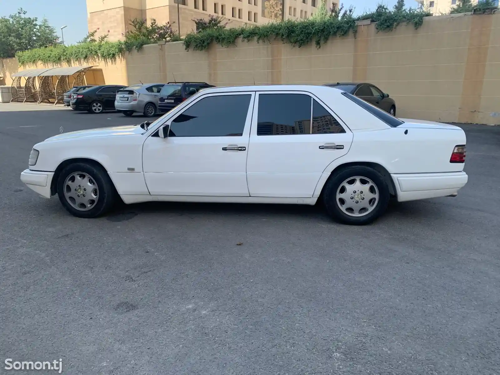 Mercedes-Benz W124, 1995-8