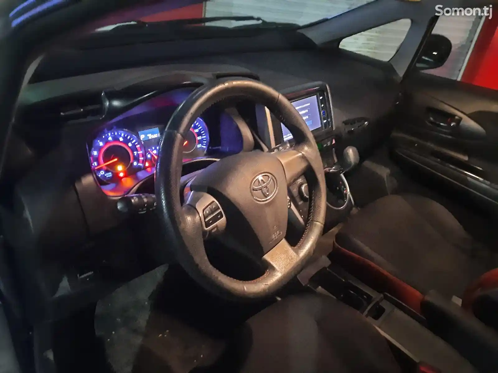 Toyota Wish, 2015-5