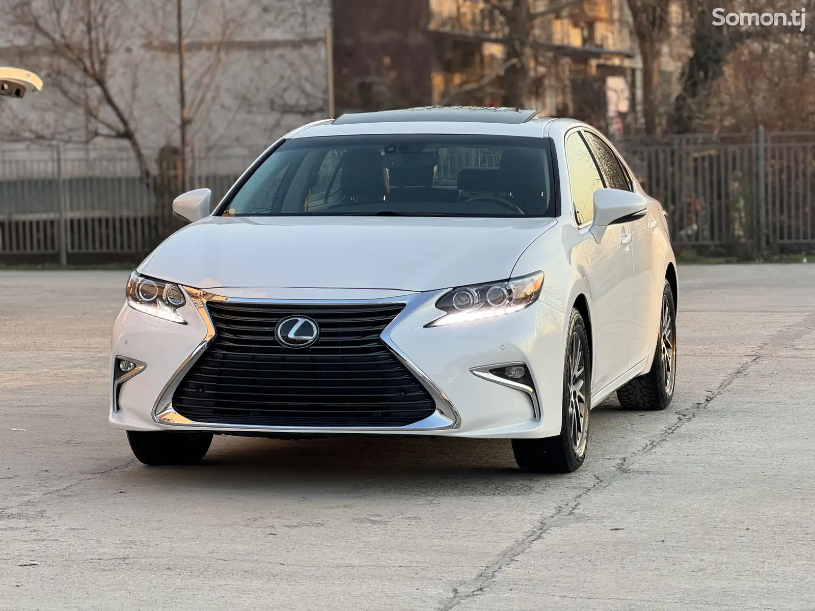 Lexus ES series, 2016-1