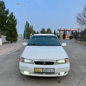 Daewoo Nexia, 1996