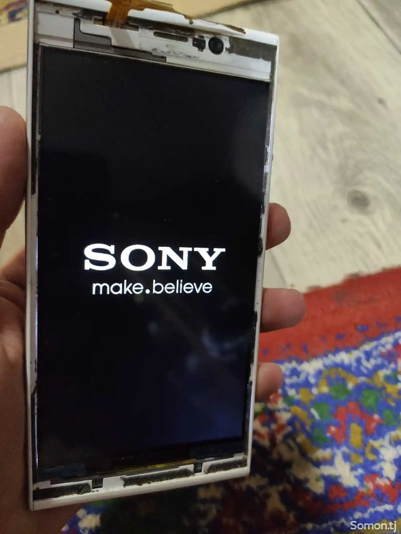 Телефон Sony на запчасти-1