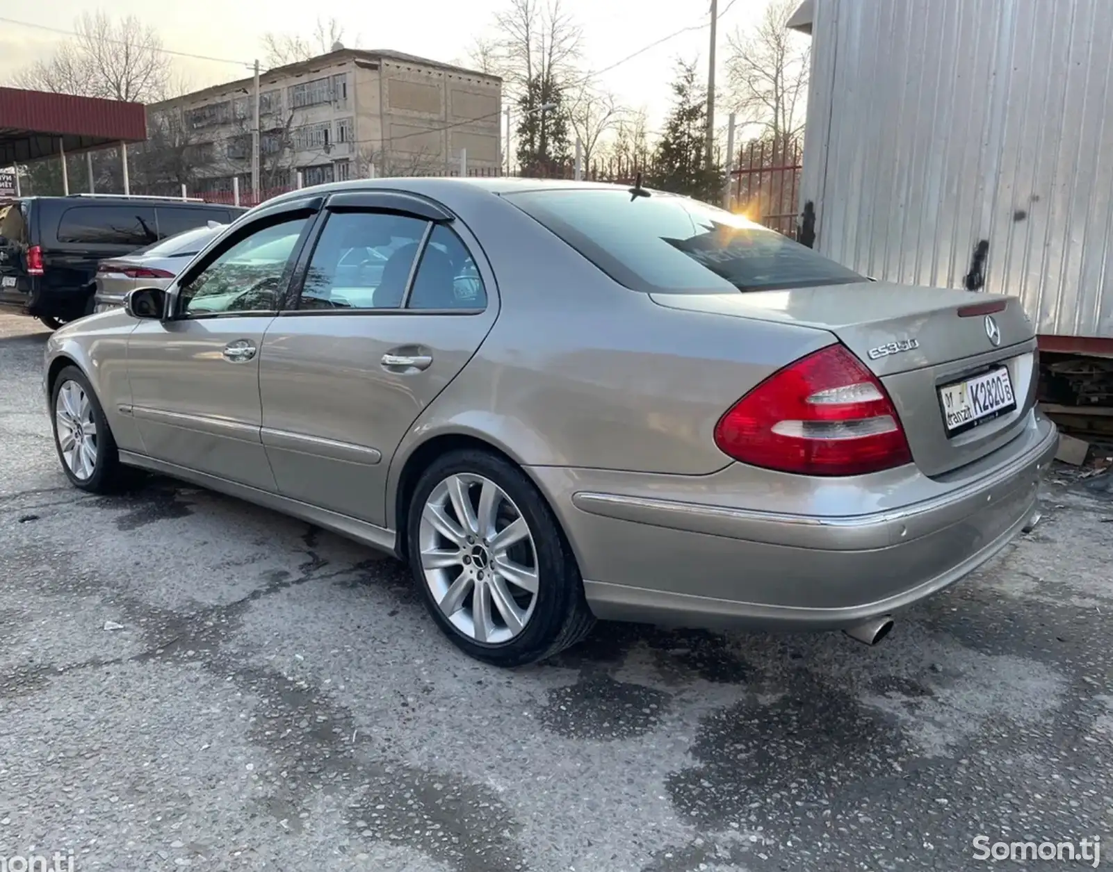 Mercedes-Benz E class, 2005-1