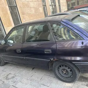 Opel Astra F, 1995