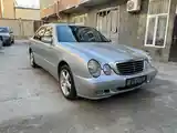 Mercedes-Benz E class, 2001-3