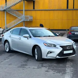 Lexus ES series, 2013