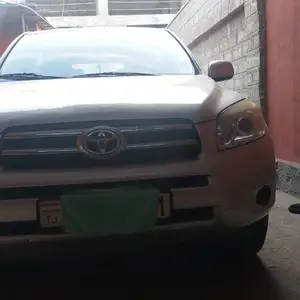 Toyota RAV 4, 2008