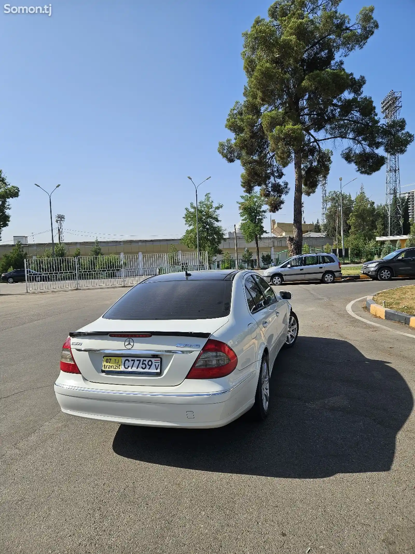 Mercedes-Benz E class, 2008-7