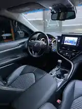 Toyota Camry, 2018-13