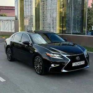 Lexus ES series, 2015