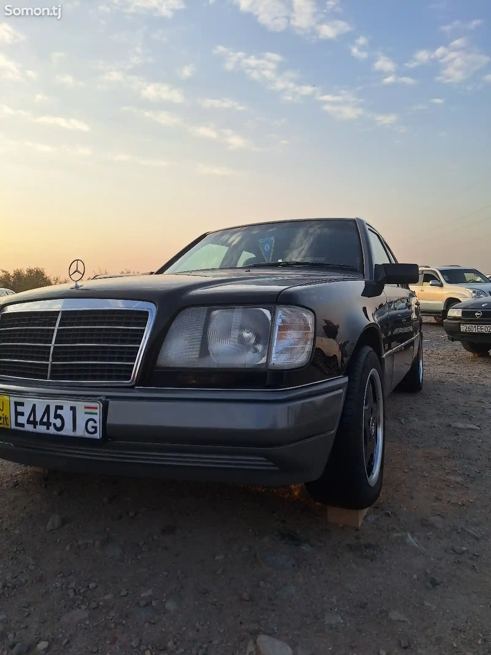 Mercedes-Benz W124, 1994-3