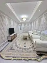 2-комн. квартира, 8 этаж, 78 м², Фирдавси-14